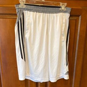 Men’s pants and shorts